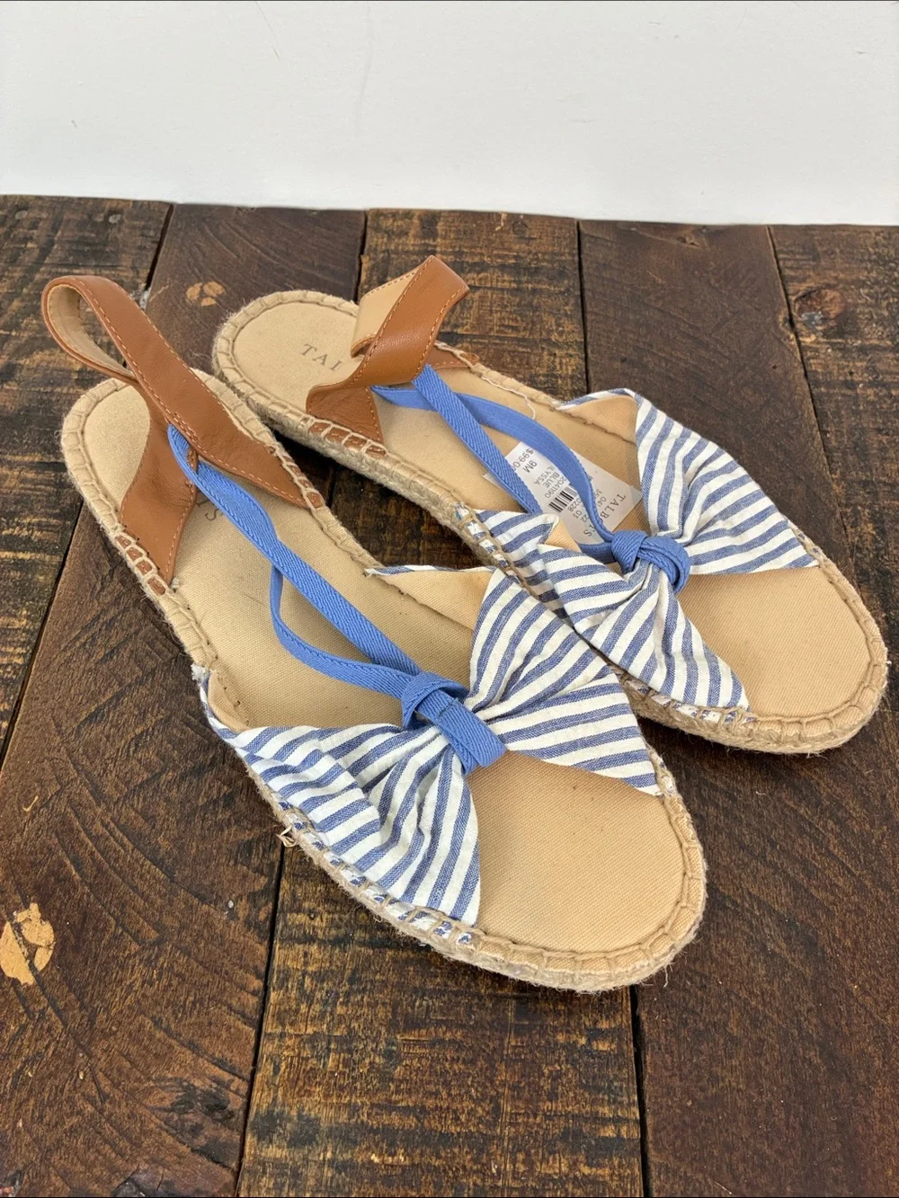 New Talbots Women’s 9 Blue Tan Striped Bow Espadrille Sandals Ilyssa Flat